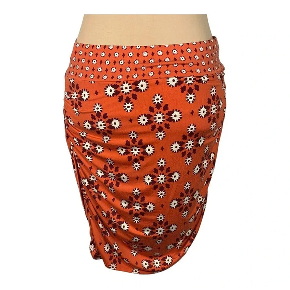 Free People She's Something Else
Print Skirt In a Bloom Print Sz Small - Picture 3 of 9